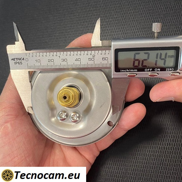Manomètre à sec, échelle 0-60 bar, avec bride et raccord arrière mâle gaz 1/4", série MANXPFSG
