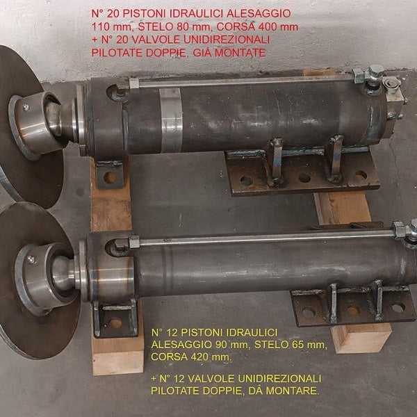 Lotto 32 Cilindri Idraulici Industriali con Valvole – Stock Tecnocam