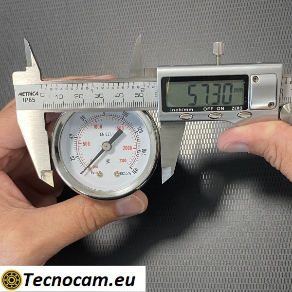 Manometro a SECCO Scala 0-160 Bar, Cassa 50 mm, Attacco Posteriore Maschio Gas 1/4" serie MANX50PSG