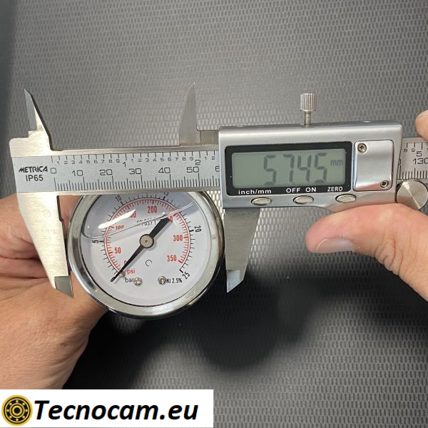 Manomètre à glycérine, échelle 0-25 bar, boîtier 50 mm, raccord arrière mâle 1/4", série MAN50PCG 