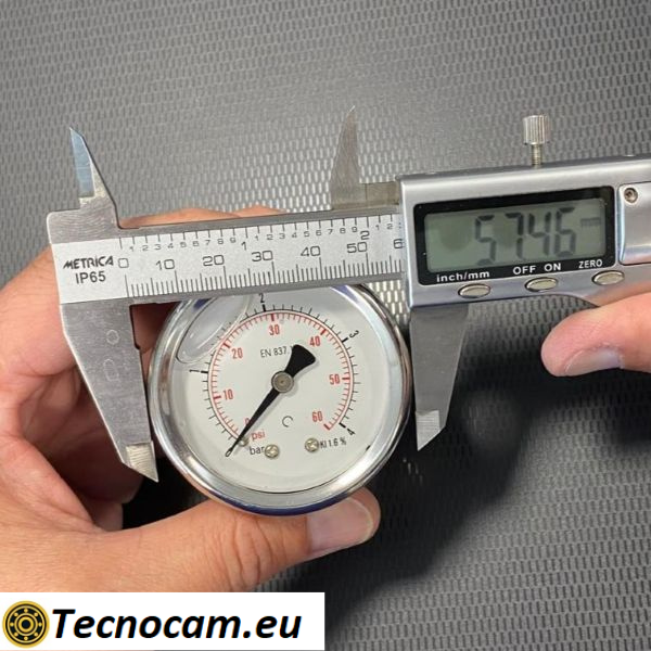 Manomètre à glycérine, échelle 0-4 bar, boîtier 50 mm, raccord arrière mâle 1/4", série MAN50PCG 